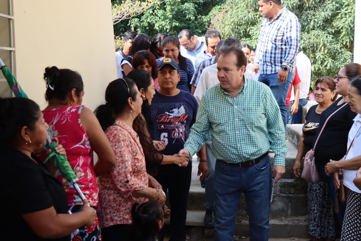 Mariano Rosales Entrega Aula En Telesecundaria Diario De Chiapas