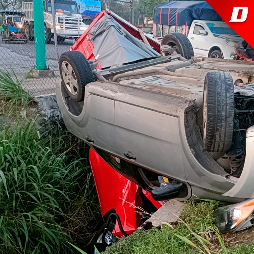 Espectacular Accidente Sobre El Libramiento Sur De Tapachula - Diario ...