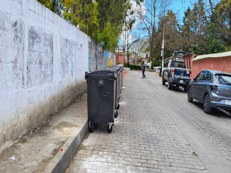 Instalan contenedores de basura en SCLC - Diario de Chiapas