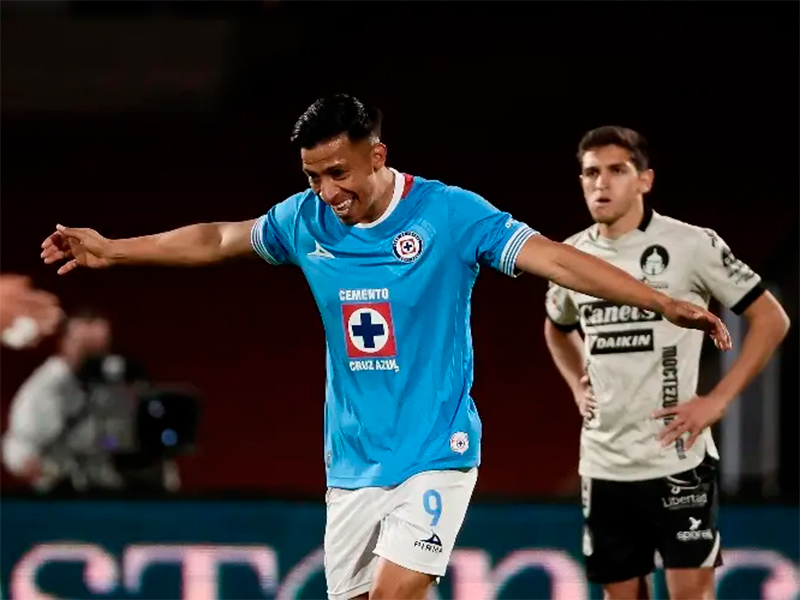 Cruz Azul impone autoridad frente a San Luis