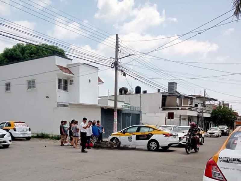 Se atravesó el taxi (1)