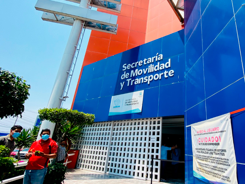 FOTO ASESORIA LEGAL