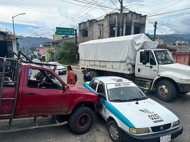 Camioneta sin control (2)