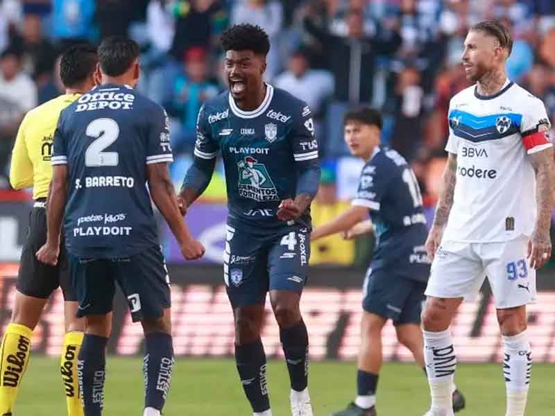Pachuca golea a Rayados1