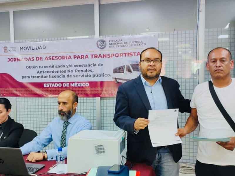 FOTO ASESORIA LEGAL